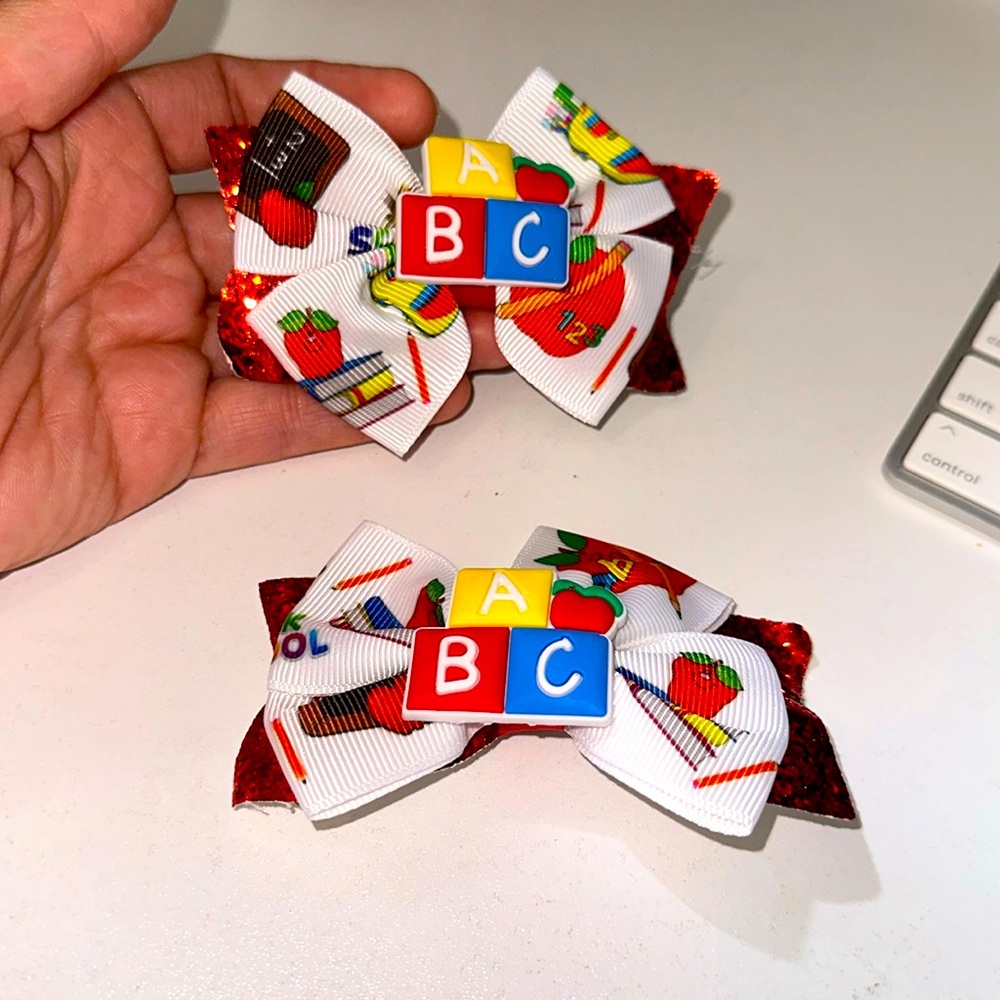 Buy 1 Get 1 Free, total of 2 Pcs Colorful Bow Hair Clips - Stylish Hair Accessor